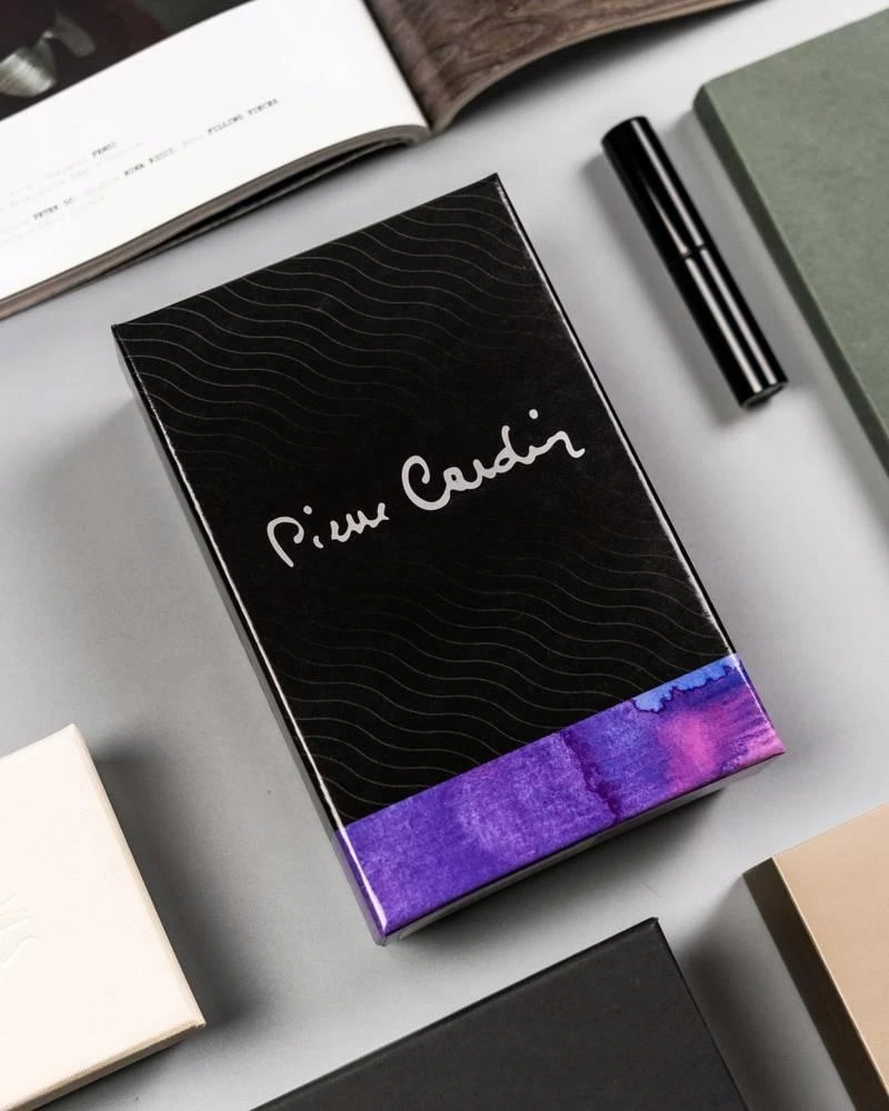 Natūralios odos moteriška piniginė Pierre Cardin 05 LINE 117, juoda