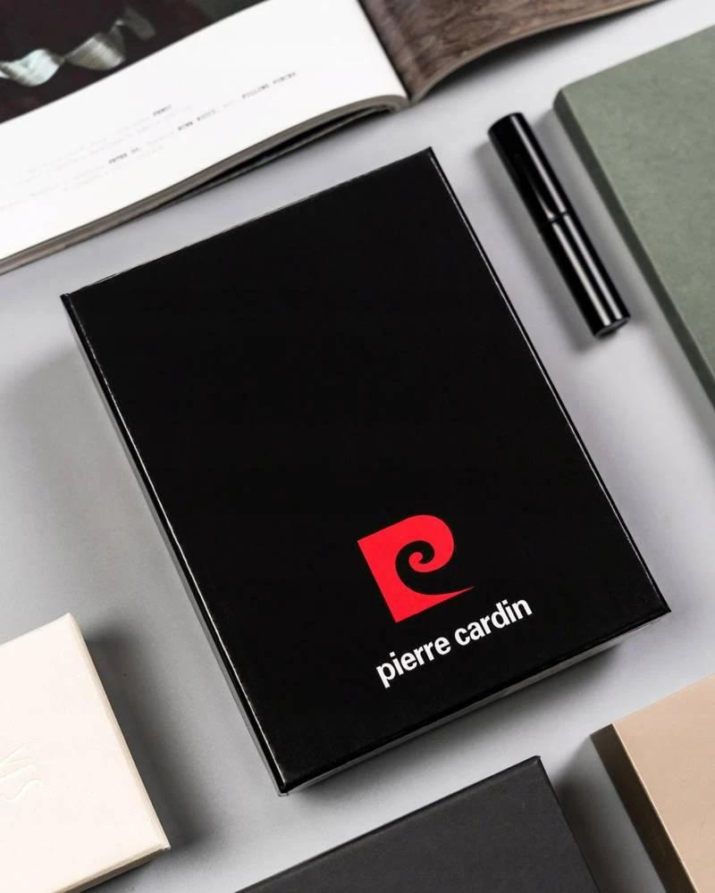 Pierre Cardin Numatytasis pavadinimas