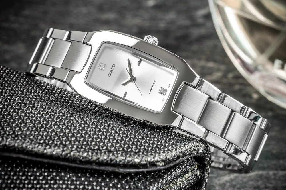 Moteriškas laikrodis CASIO LTP-1165A-7C2 + BOX