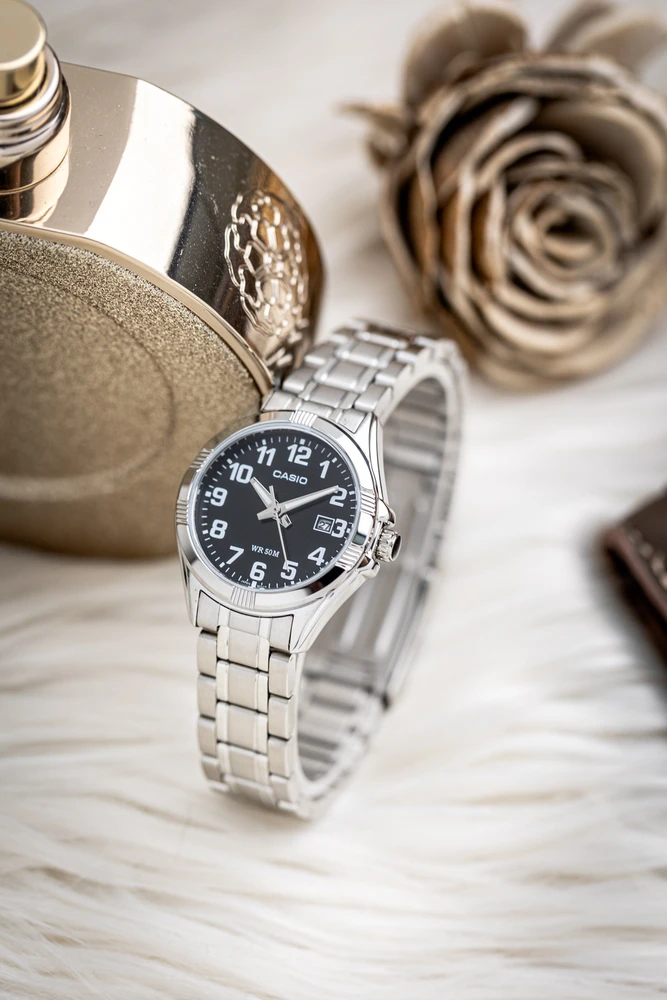 MOTERIŠKAS LAIKRODIS CASIO LTP-1308D-1B (zd605a) + DĖŽĖ