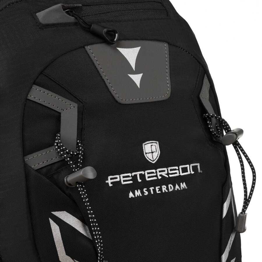 Kuprinė trekking Adventure juoda su lietaus danga - Peterson