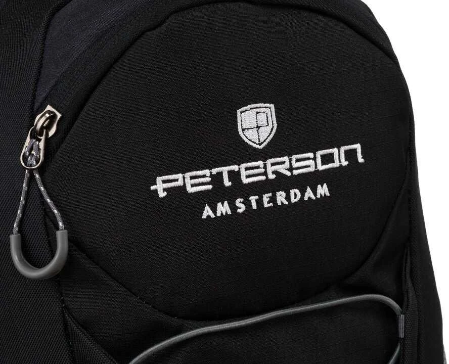 Lengva tekstilinė turistinė kuprinė „Peterson“ su krūtinės dirželiu, juoda K11