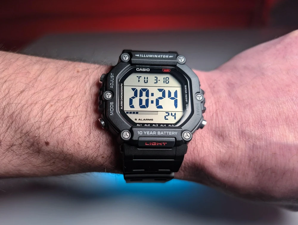 Laikrodis „Casio“ kolekcija AE-1600H-1AVEF