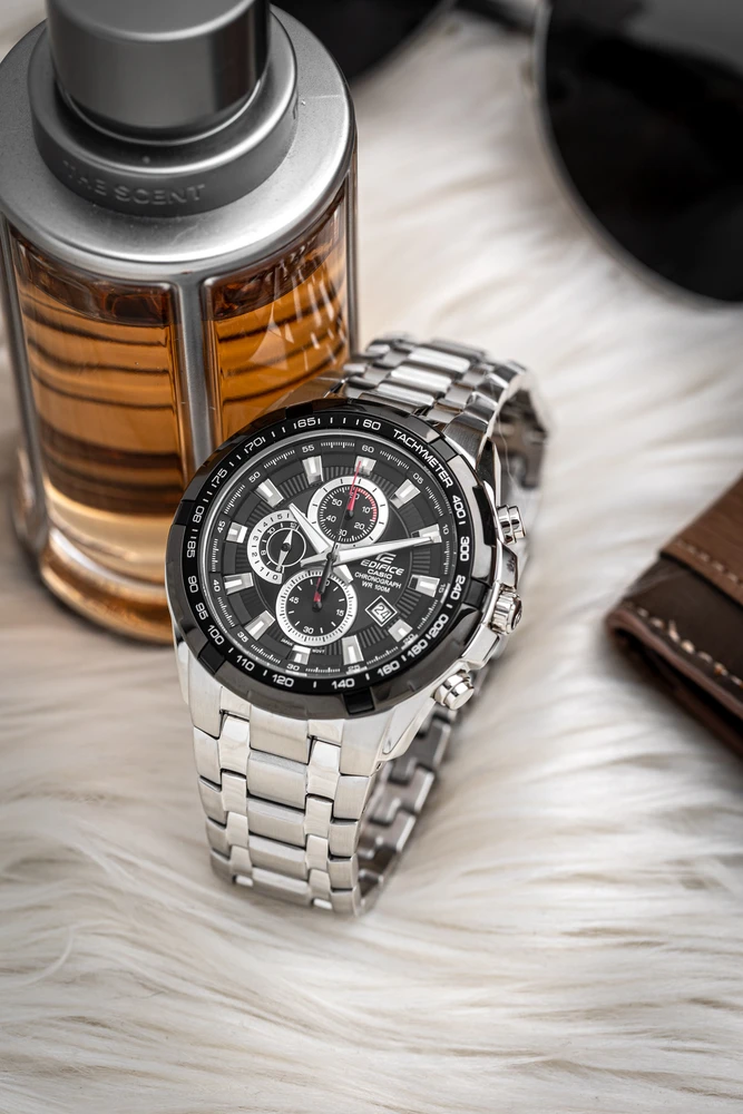 Laikrodis Casio Edifice EF-539D-1AVEF