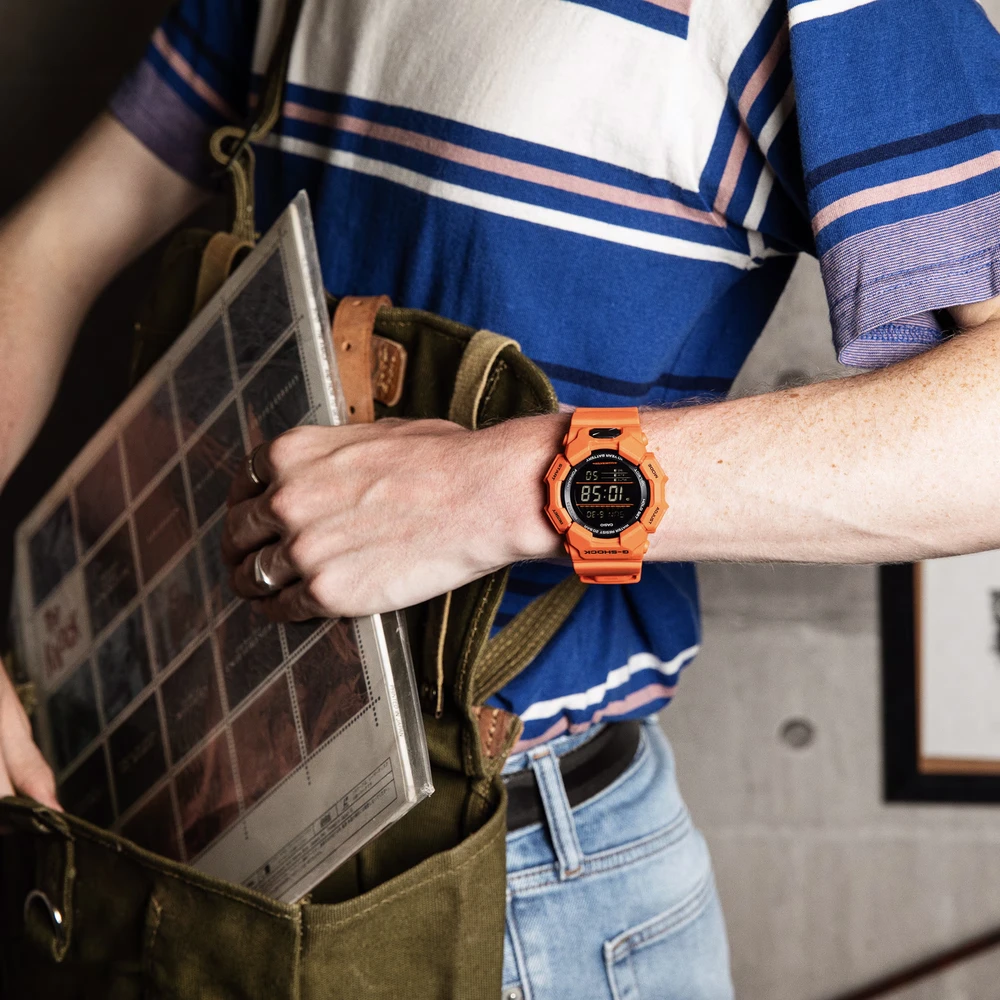 Laikrodis „Casio G-Shock Origin B4CF6“ anglies pluošto šerdies apsauga
