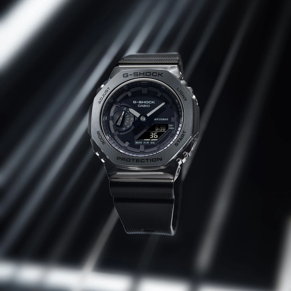 Laikrodis Casio G-SHOCK ORIGIN GM-2100BB-1AER METALINĖS DENGTOS