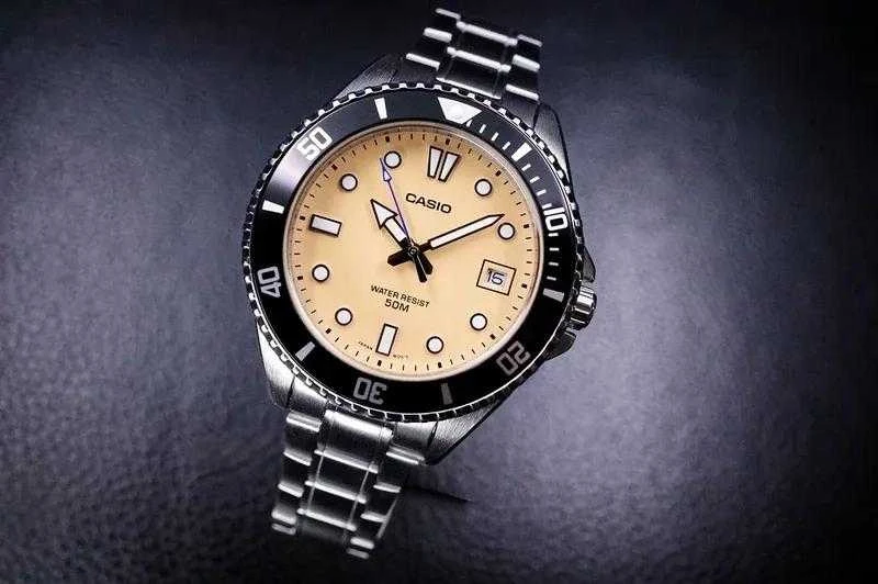 Vyriškas laikrodis Casio MDV-10D-4A2+ BOX