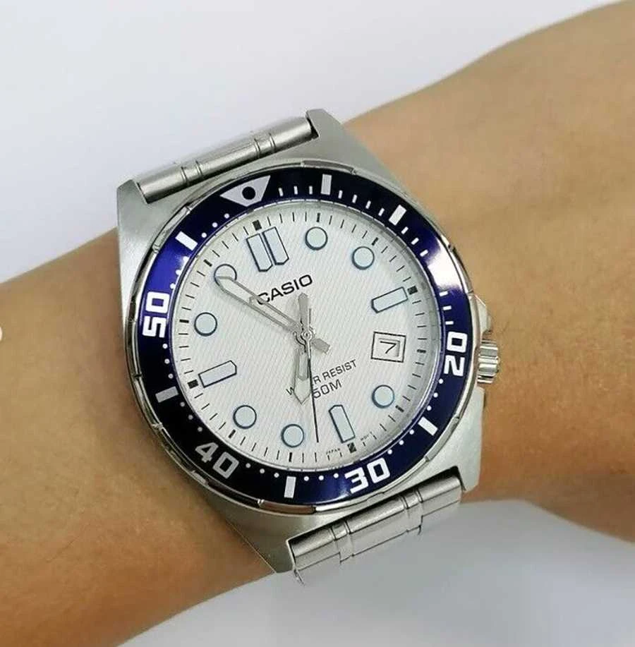 Casio vyriškas laikrodis MTD-135D-7A + dėžutė