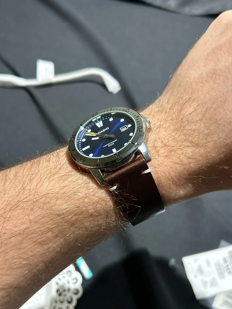 Vyriškas laikrodis CASIO MTP-VD01-2EVUDF (zd169h) + BOX