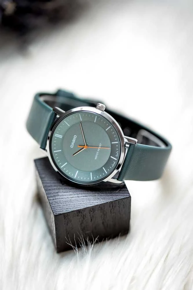 Vyriškas laikrodis CASIO MTP-VT04L-8E + BOX