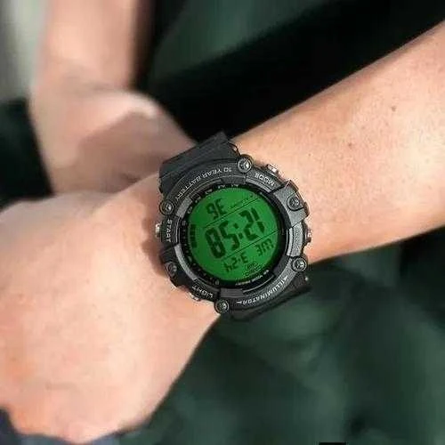 Vyriškas laikrodis CASIO SPORT ILLUMINATOR AE-1500WHC-1A + BOX