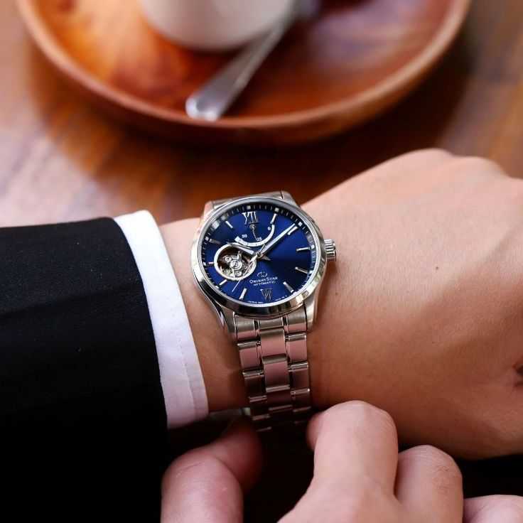 Vyriškas Orient Star Open Heart automatinis laikrodis mėlynu ciferblatu RE-AT0001L00B