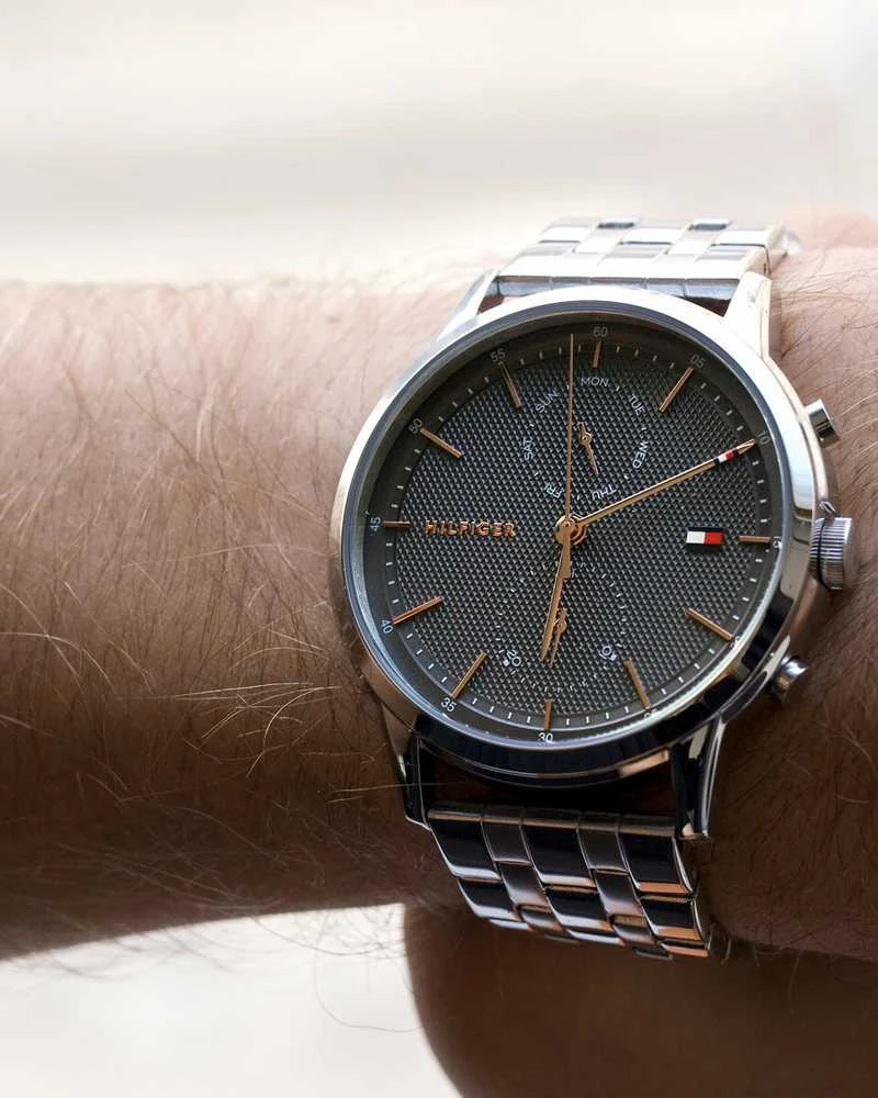 TOMMY HILFIGER VYRIŠKAS LAIKRODIS 1710431 Easton + DĖŽUTĖ
