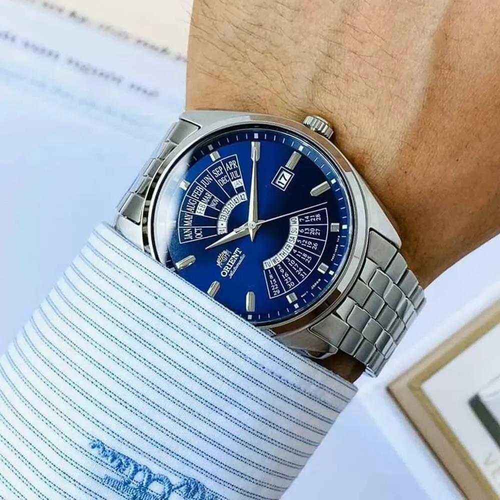 Vyriškas Orient Šiuolaikinis daugiametis kalendorius RA-BA0003L10B + BOX laikrodis