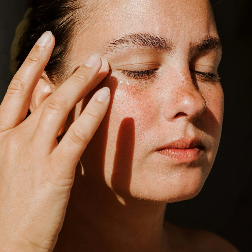 Verso Super Eye Serum paakių serumas su retinoliu, mini 7 ml