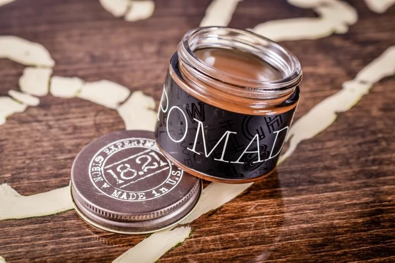 18.21 Man Made Pomade Sweet Tobacco pomada plaukams, 56,7 g