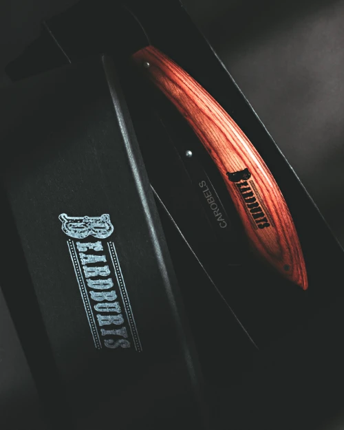 Beardburys Razor Deluxe Edition nerūdijančio plieno skustuvas