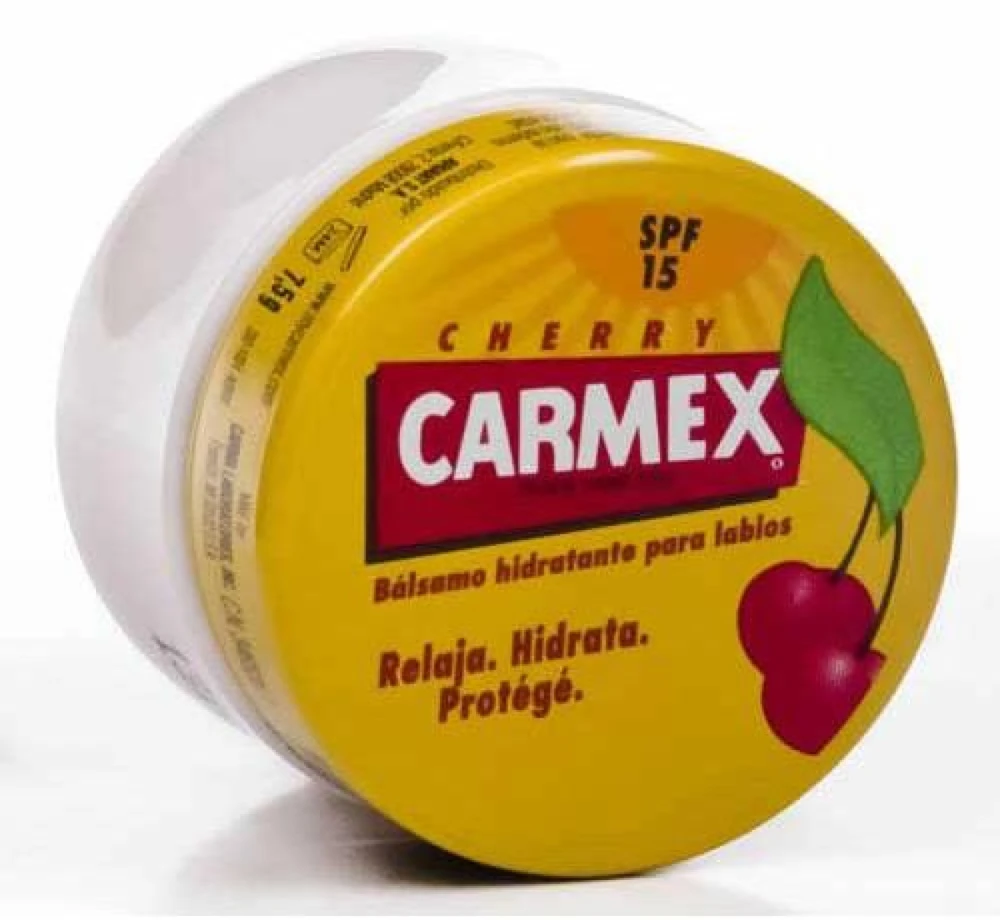 Carmex Moisturising Lūpų balzamas Cherry drėkinantis lūpų balzamas, 7.5 g