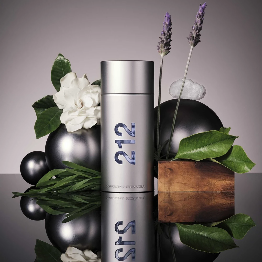 Carolina Herrera 212 NYC Men EDT tualetinis vanduo vyrams, 200 ml