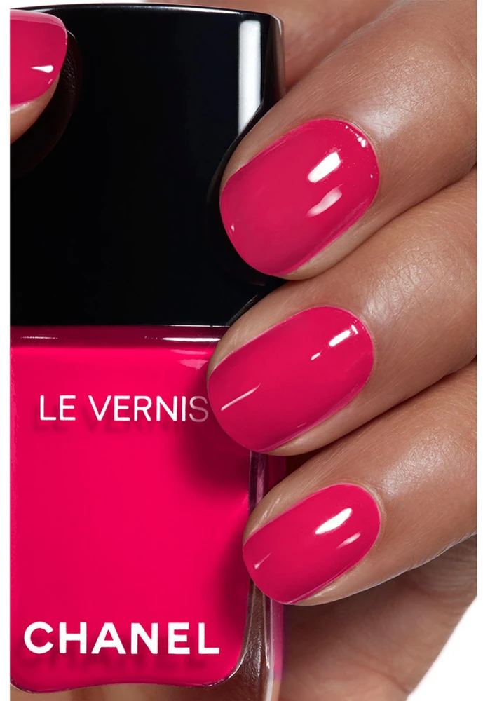 Chanel Le Vernis Longwear Nail Colour ilgai išliekantis nagų lakas, atspalvis: 143 - DIVA, 13 ml