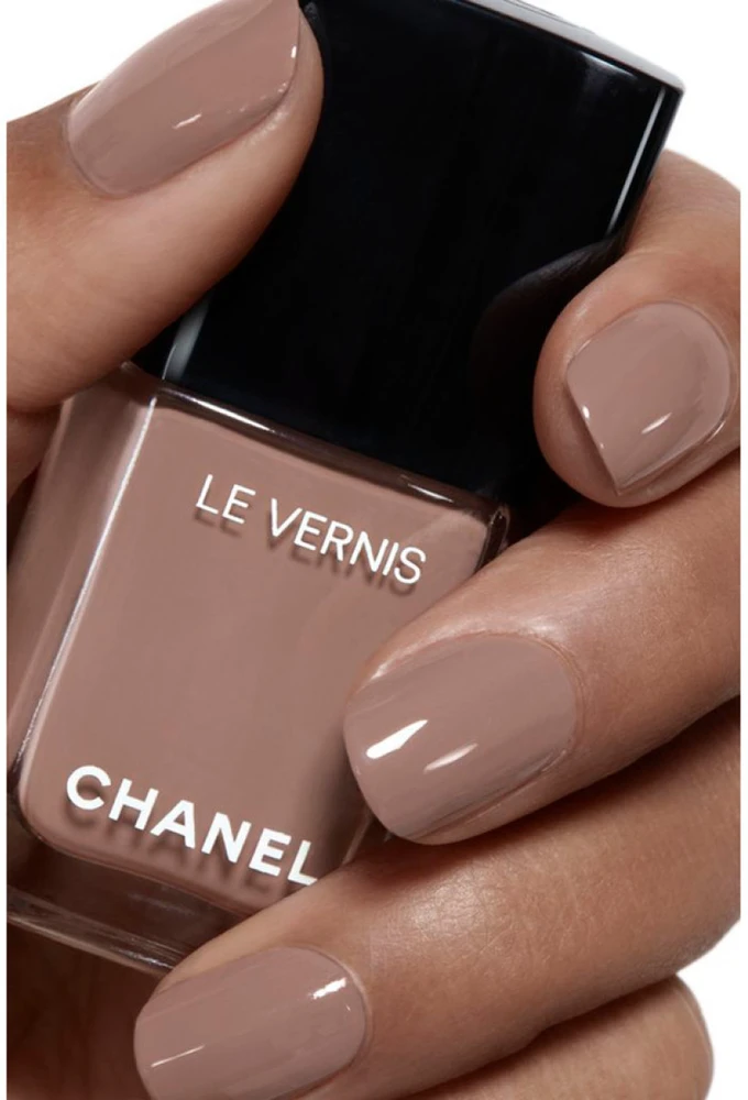 Chanel Le Vernis Longwear Nail Colour ilgai išliekantis nagų lakas, atspalvis: 105 - PARTICULIÈRE, 13 ml