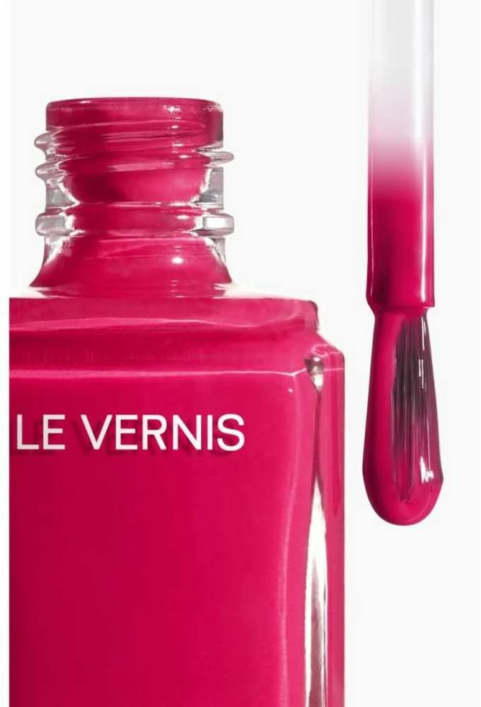 Chanel Le Vernis Longwear Nail Colour ilgai išliekantis nagų lakas, atspalvis: 143 - DIVA, 13 ml