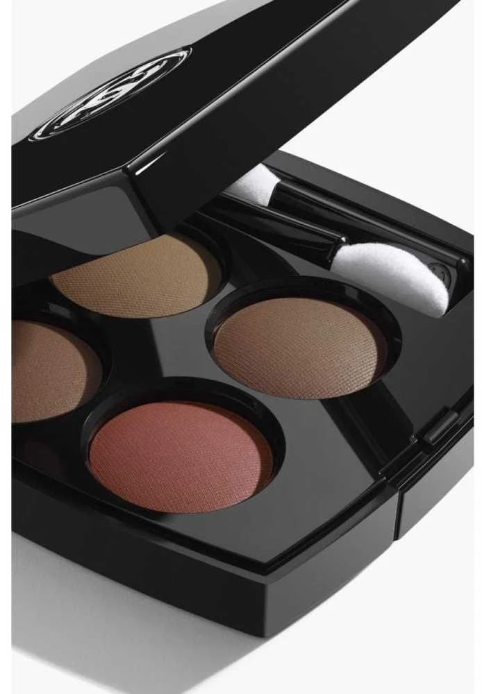 Chanel Les 4 Ombres Multi Effect Quadra Eyeshadow keturių spalvų akių šešėlių paletė, atspalvis: 268 - Candeur Et Experience, 2 g
