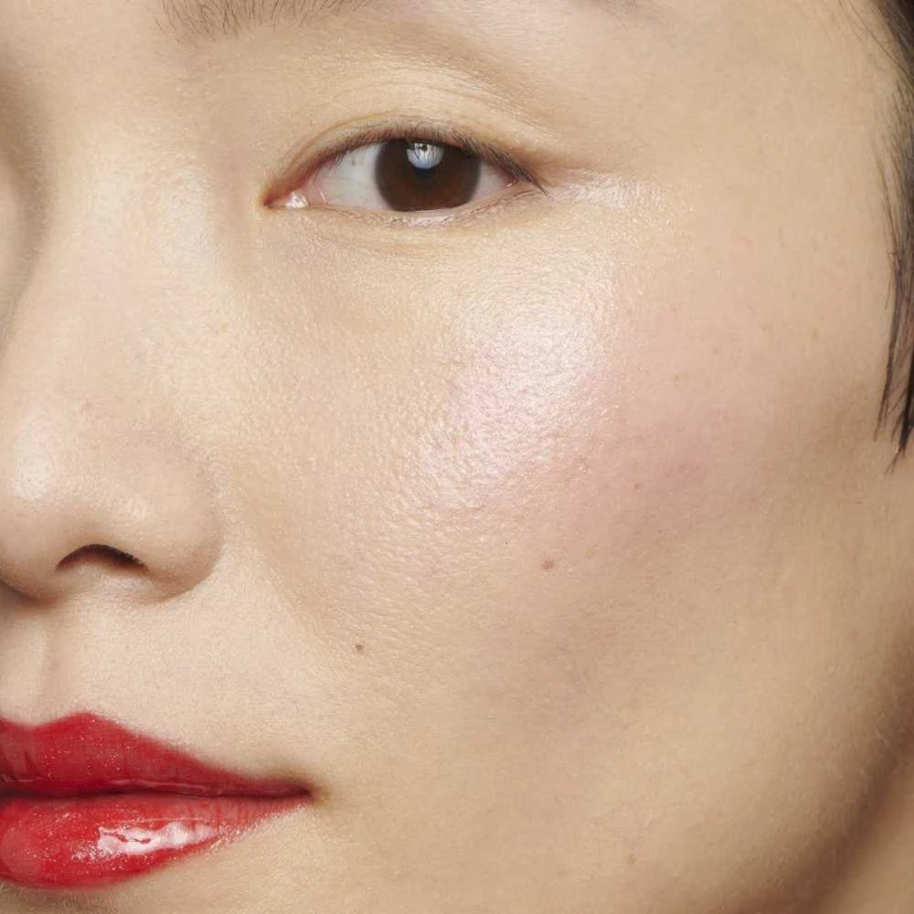 Clarins Lip Perfector Glow lūpų blizgis, atspalvis: 23 Pomegranate Glow, 12 ml