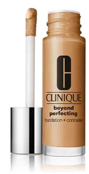 „Clinique Beyond Perfecting Foundation“ makiažo pagrindas ir kaukė 21 kreminis karamelės kremas, 30 ml