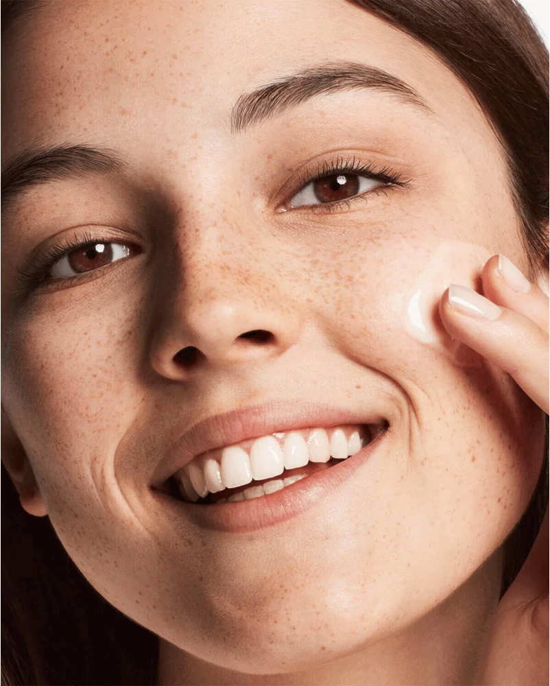 Clinique Dramatically Different Moisturizing Gel drėkinamoji veido želė, 125 ml