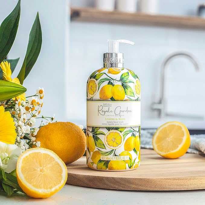 Baylis & Harding Royale Garden Lemon & Basil skystas rankų muilas, 500 ml