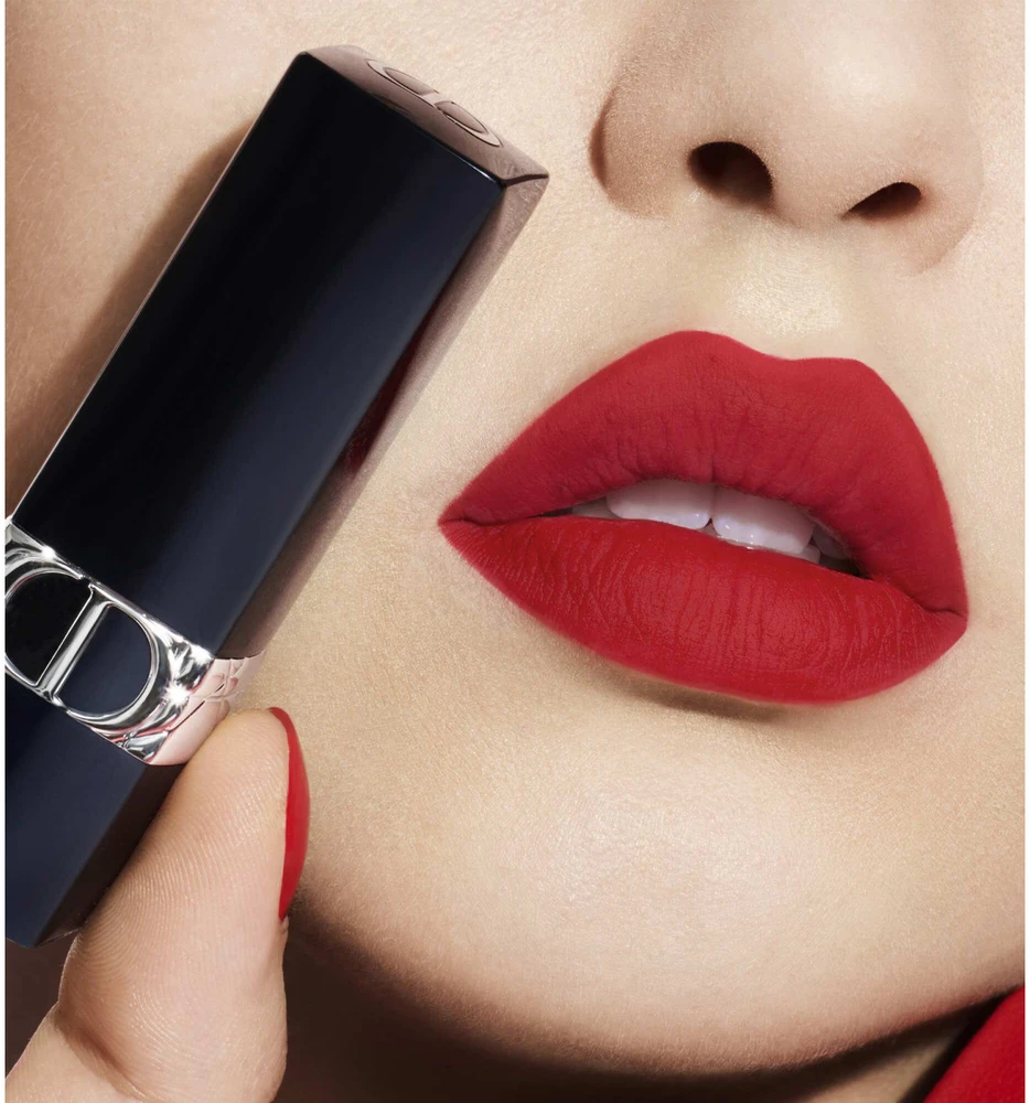 Shiseido Dior Rouge Dior Papildomas Lipstick ilgalaikiai lūpų dažai, atspalvis: 760-Favourite Velvet, 3,5 g