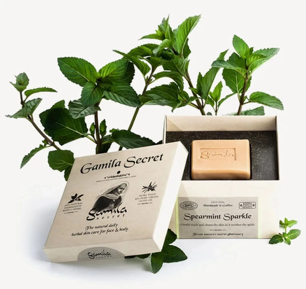 Gamila Secret mėtų skonio blizgantis muilas 115 g