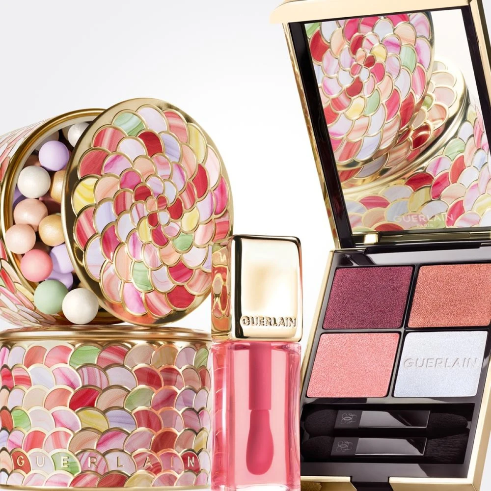 Pudros rutuliukai Guerlain GUERLAIN Météorites Light Revealing Pearls of Powder, atspalvis: 03- Warm / Doré, 20 g
