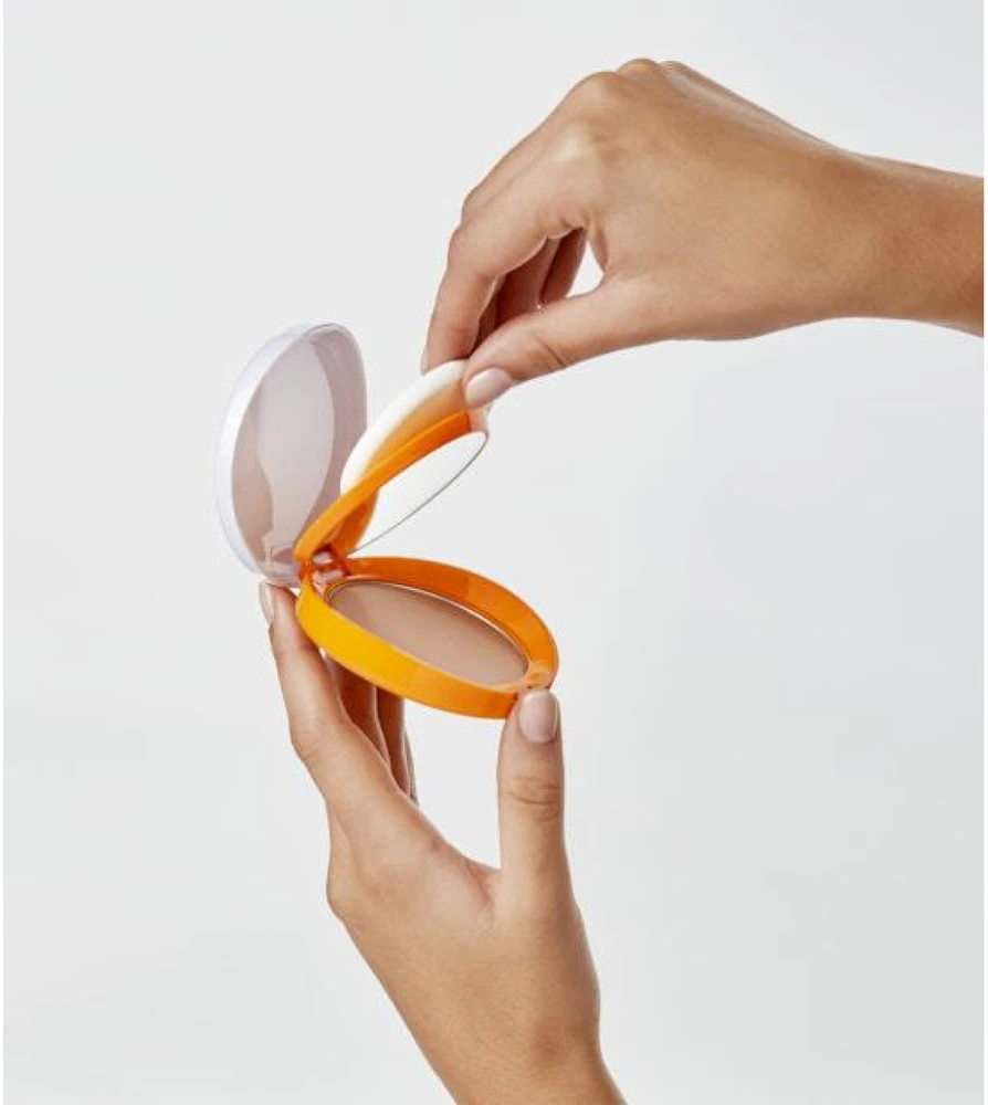 Heliocare 360º Compact Oil-free Spf50 rusvai gelsvas kompaktinis kremas nuo saulės 10g