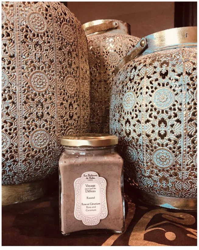 La Sultane de Saba Hamam Rituals Rassoul Rose and Geranium muilas-kaukė, 300g