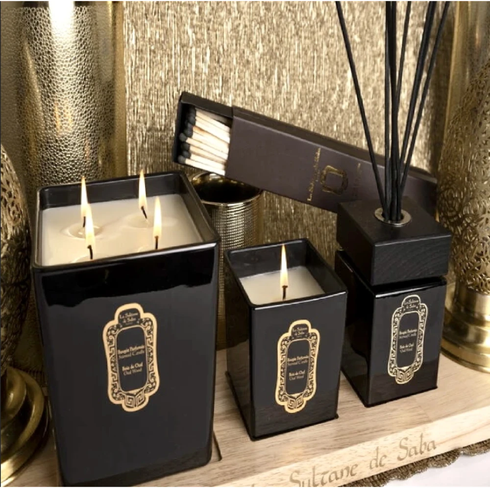 La Sultane de Saba La Sultan de Saba Oud Wood Candle žvakė, 200 g