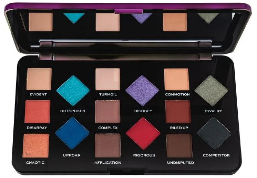 I Heart Revolution „Makeup Revolution Parental Advisory Pandemonium“ paletė, 12 g