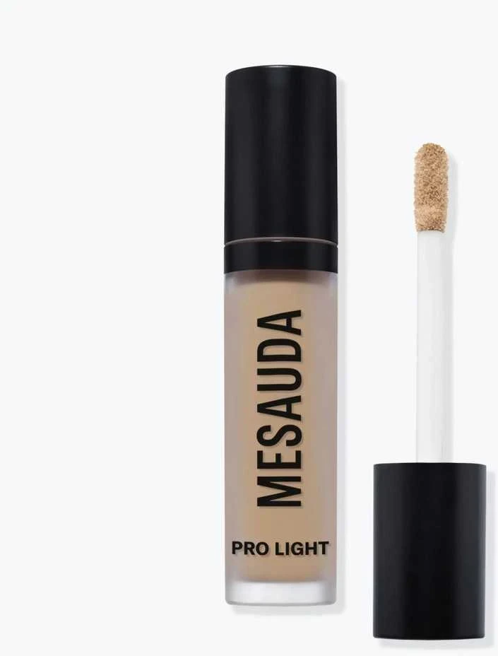 Mesauda Pro Light Highly Moisturizing Fluid Maskuoklis drėkinamasis skystas maskuoklis, atspalvis: N40, 4 ml