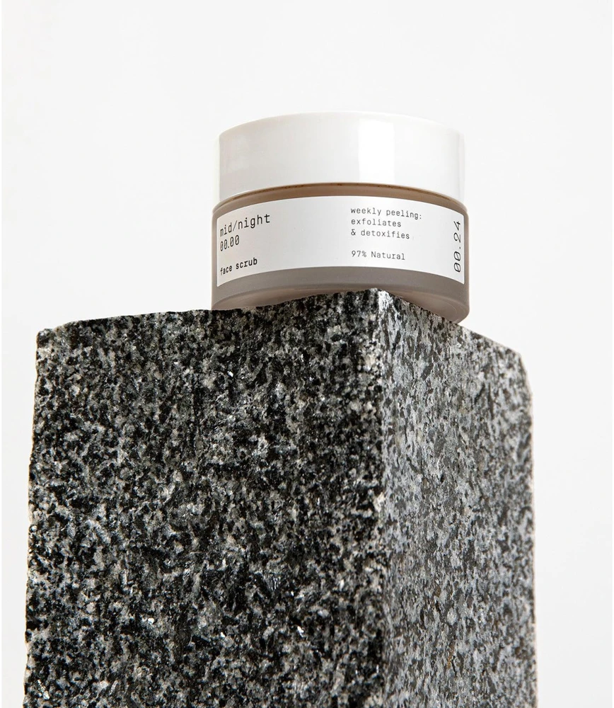 Mid/night 00.00 00.24 Face Scrub veido šveitiklis, 50 ml