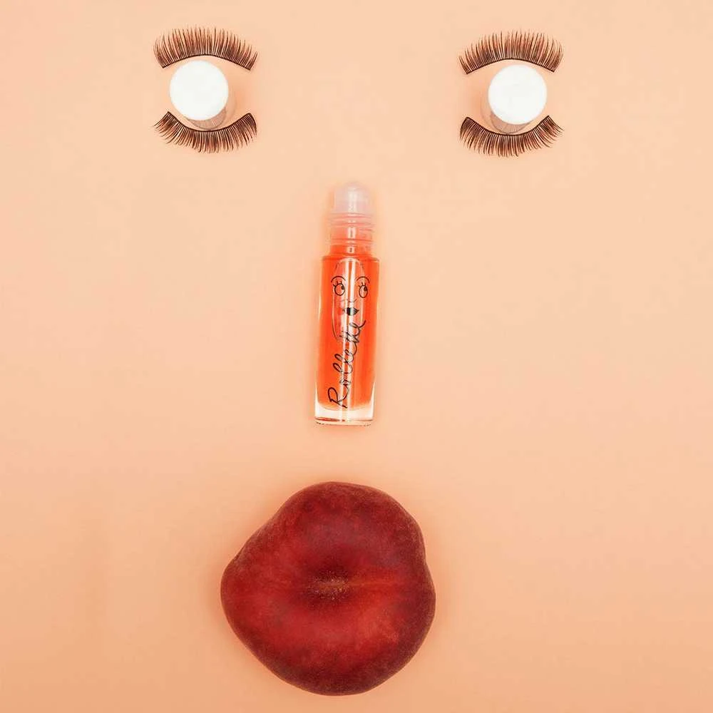 Nailmatic KIDS PEACH Rollette Lūpų blizgis Persikų skonio lūpų blizgesys, 6.5 ml