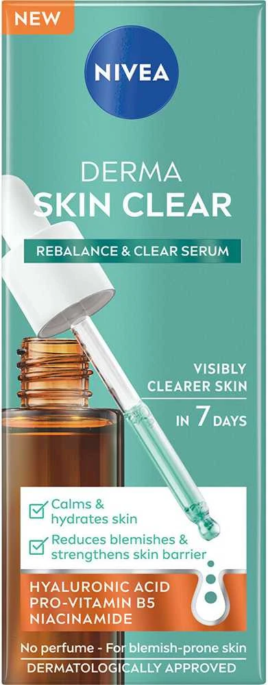 Nivea Derma Skin Clear Serum, 30 ml regeneruojantis ir giliai drėkinantis odos serumas