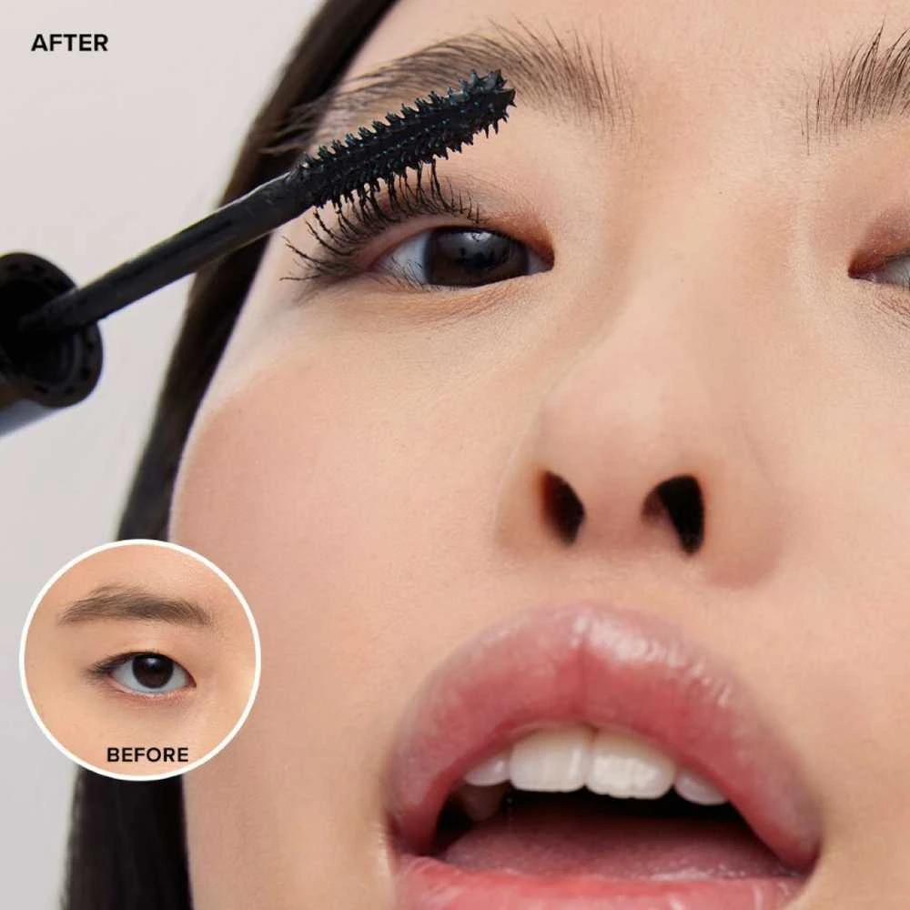 Nudestix Vandeniui atsparus blakstienų tušas Vegan Splashproof Blakstienų tušas Juodas 12 ml