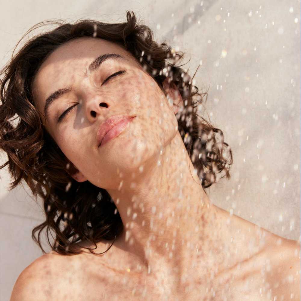 NUXE Kvapusis dušo aliejus „Prodigieux® Precious scented shower oil“, 200 ml