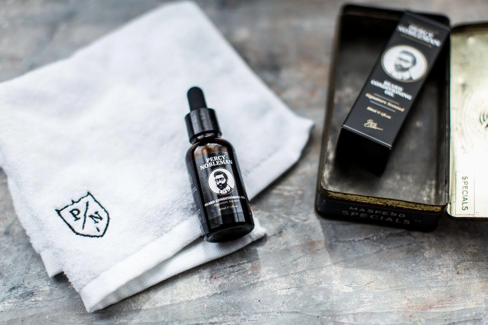 Percy Nobleman Beard Conditioning Oil Signature Scented Kondicionuojantis vanilės aromato barzdos aliejus, 30 ml