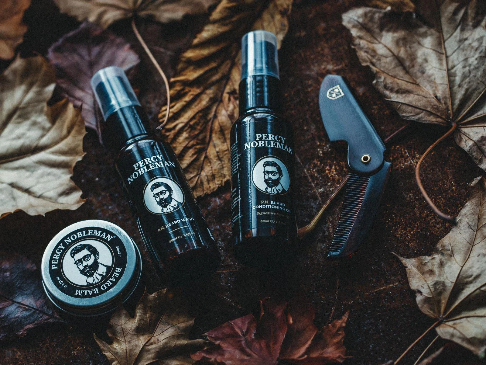 Percy Nobleman Beard Grooming Kit Barzdos priežiūros rinkinys, 1 vnt.