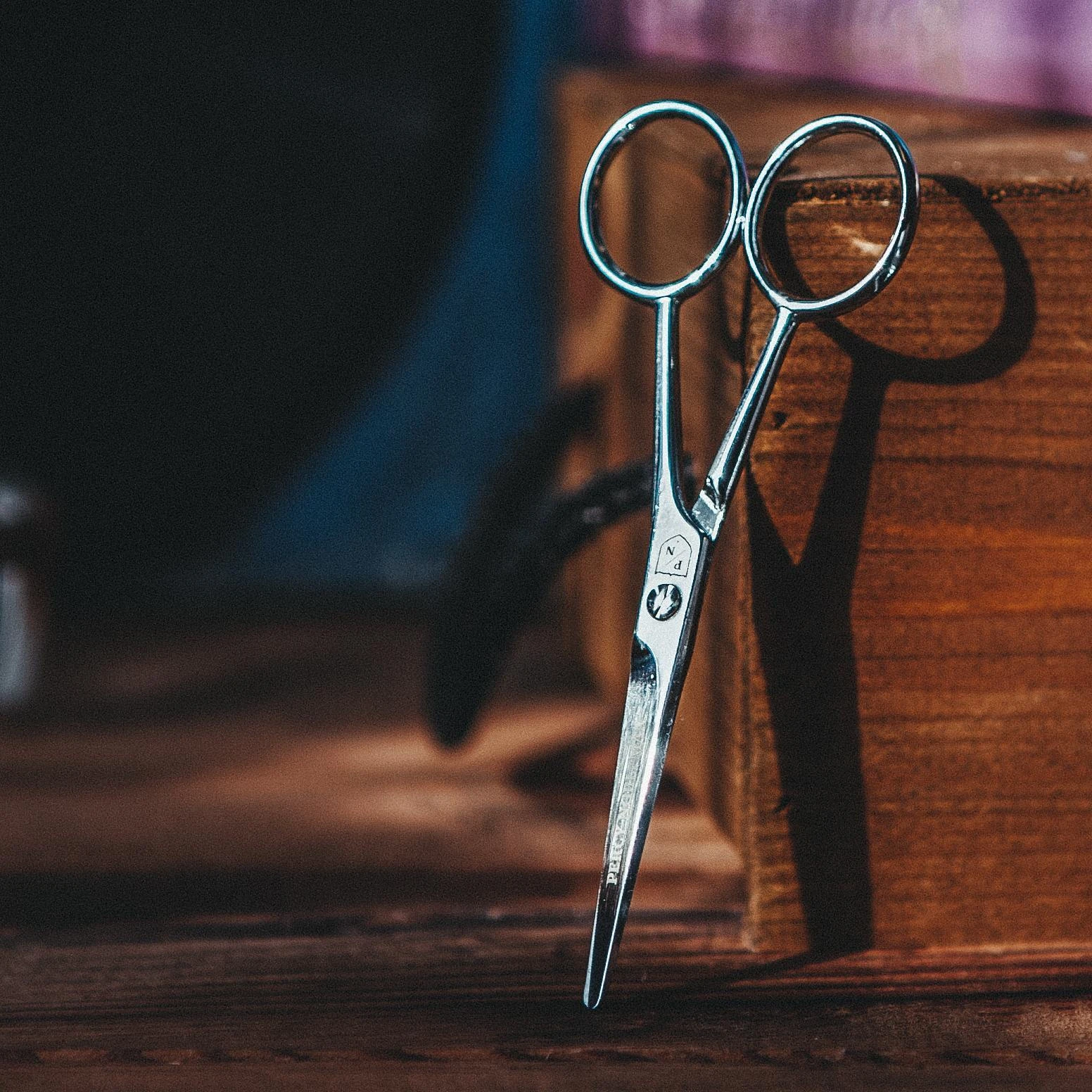 Percy Nobleman Beard & Moustache Scissors Barzdos ir ūsų formavimo žirklės, 1 vnt.