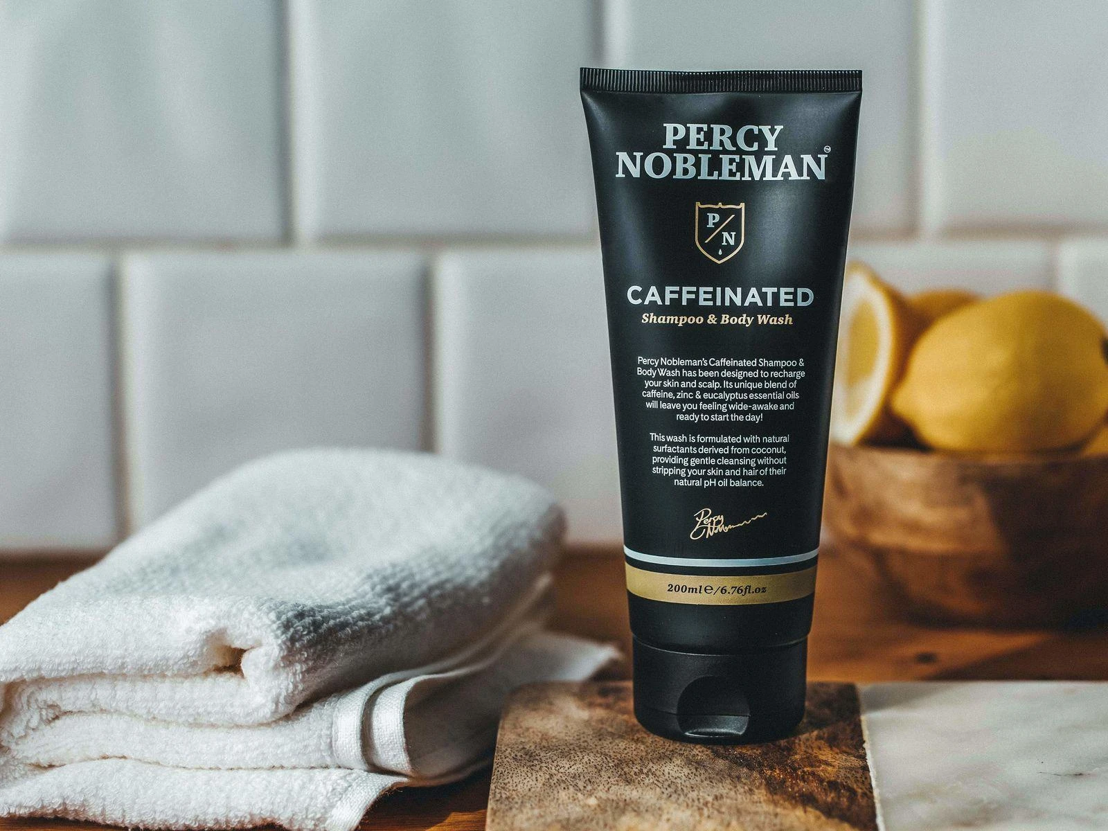 Percy Nobleman Coffeinated Šampūnas and Kūno prausiklis Šampūnas ir kūno prausiklis su kofeinu, 200 ml