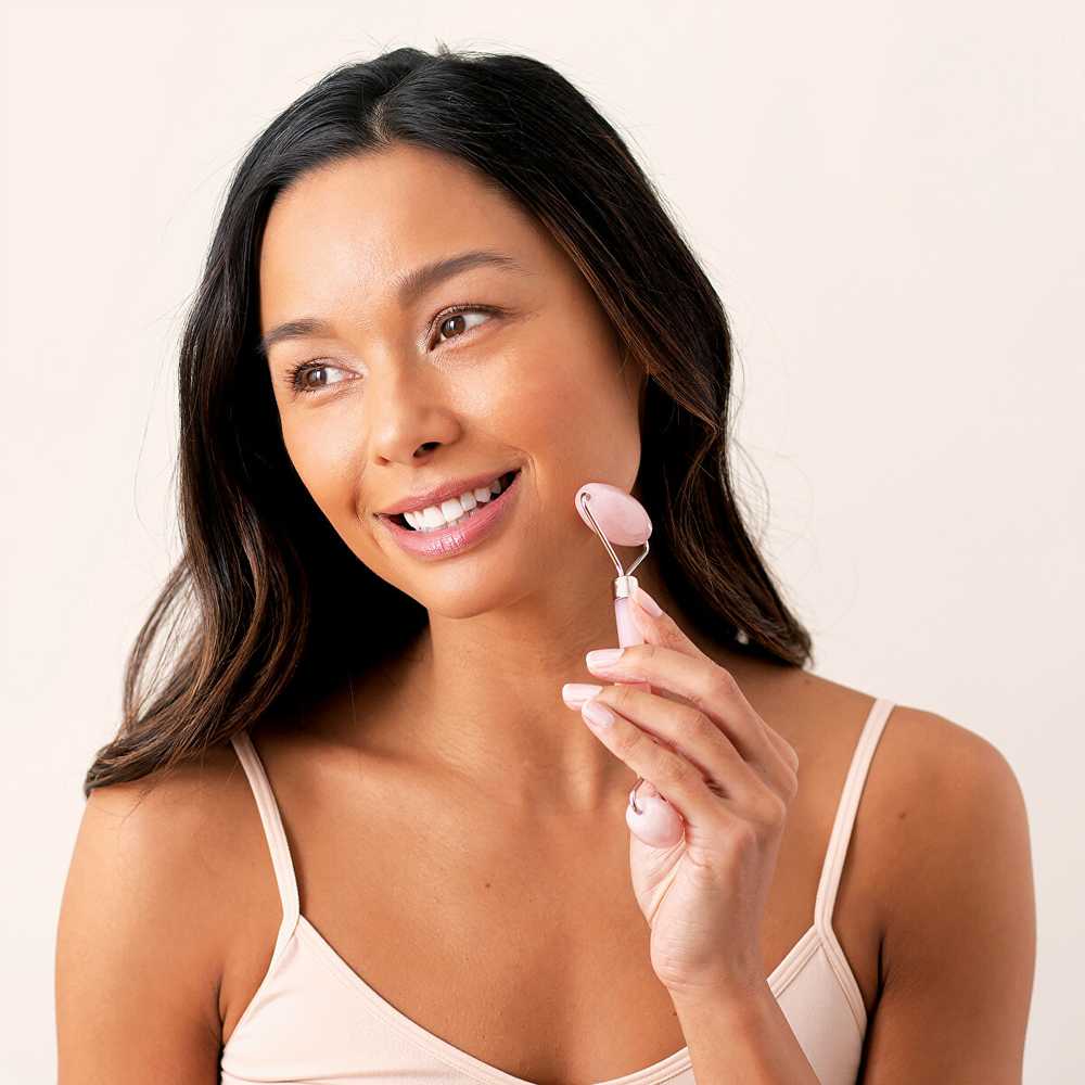 PlumBeauty Facial contour roller - rose quartz (Rose Quartz Facial Roller)