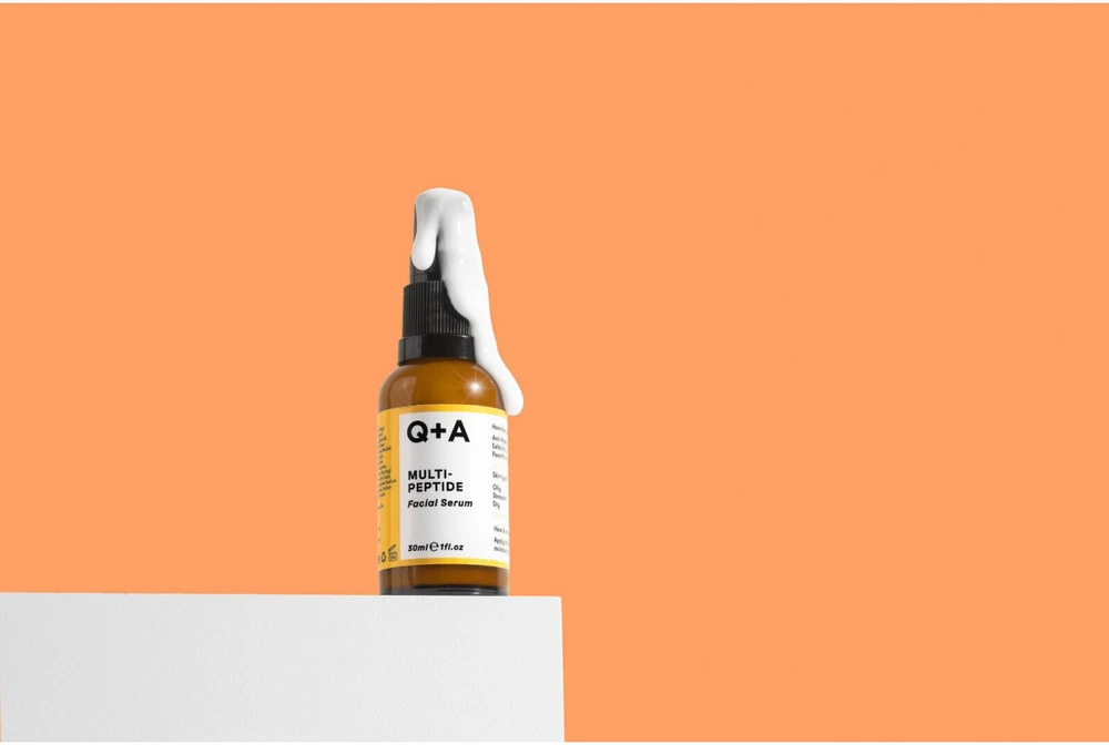 Q+A Multi-Peptide Facial Serum veido serumas su peptidais, 30 ml